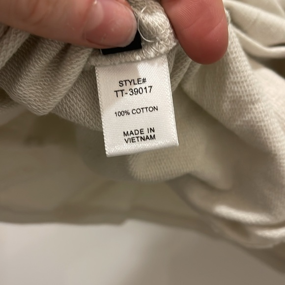 Judith March Sweater - Picture 13 of 17